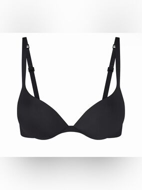 SKIMS Onyx Ultimate Plunge Push-Up Bra size 30D